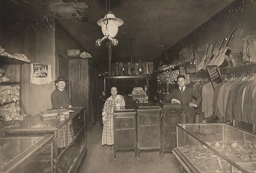 Inside the pawnshop of the Dolginow family in the 1930s.